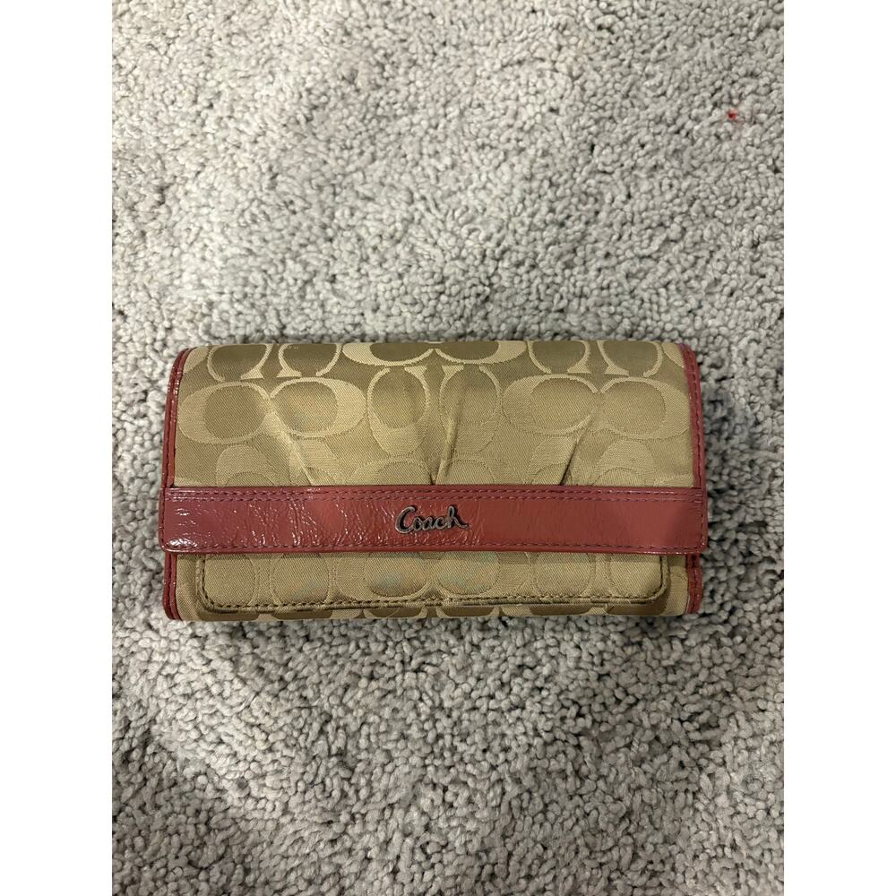 Y2K Pink and Tan Coach Wallet